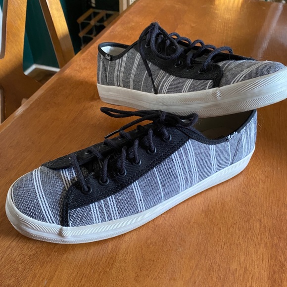 Hey! Keds living on a Dream! - Picture 2 of 5